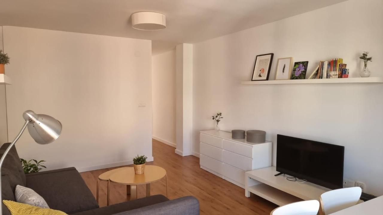 Piso Centrico Reformado / Apartment In The Center 内尔哈 外观 照片
